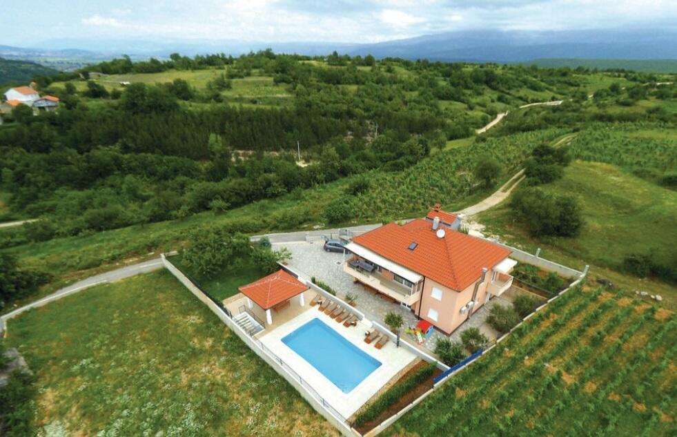 Villa Duje Trilj Exteriör bild